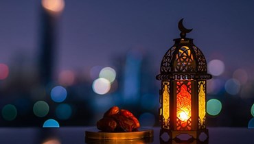 التحضير لشهر رمضان.