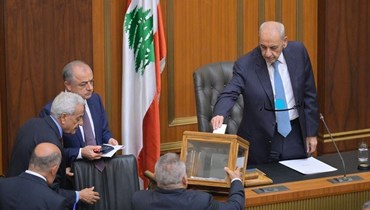 جلسة انتخاب رئيس للجمهورية (نبيل اسماعيل).