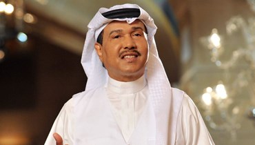 بعد رحلة علاج من السرطان... محمد عبده في جدة و"دويتو" عفوي يجمعه بـ آمال ماهر (فيديو)