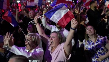 درس الفرنسيين للبنانيين: تمّسكوا بمبادىء الجمهوريّة
