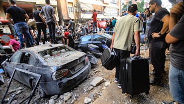 دمار كبير جرّاء استهداف اجتماع قادة الرضوان في الضاحية (أ ف ب). 