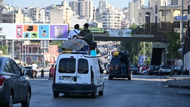 حركة النزوح جراء القصف الإسرائيلي (حسام شبارو).